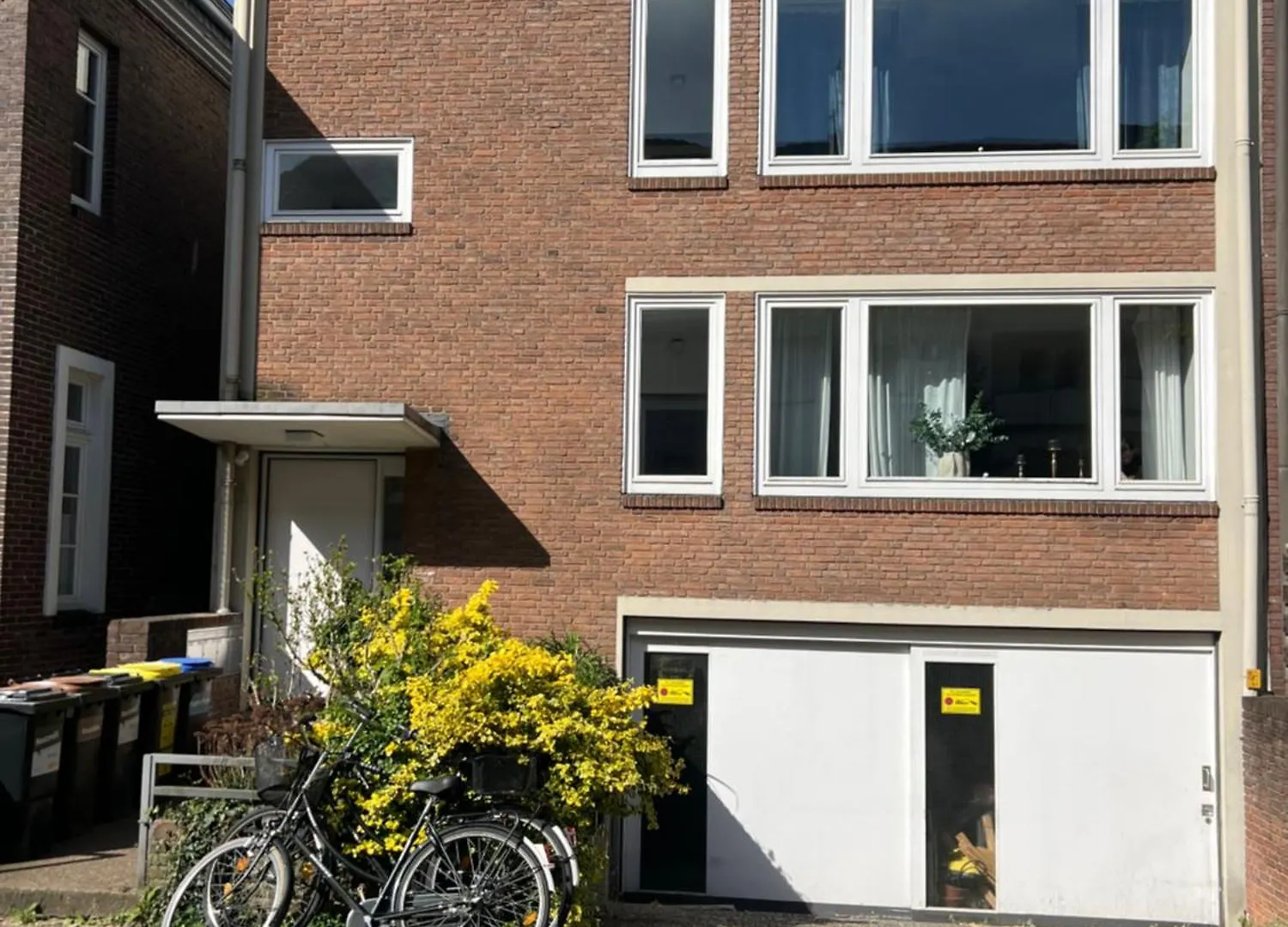 Bahnhof Und Buergerpark In Wenigen Minuten - Moebliertes Apartment Mit Toller Lage Bremen